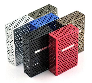 Aluminium doosjes met gaatjes en verschillende kleuren