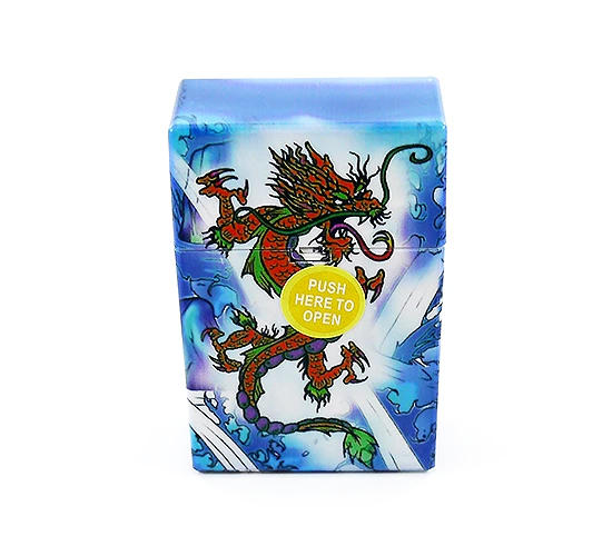Chinese draak op een doosje met een blauwe achtergrond