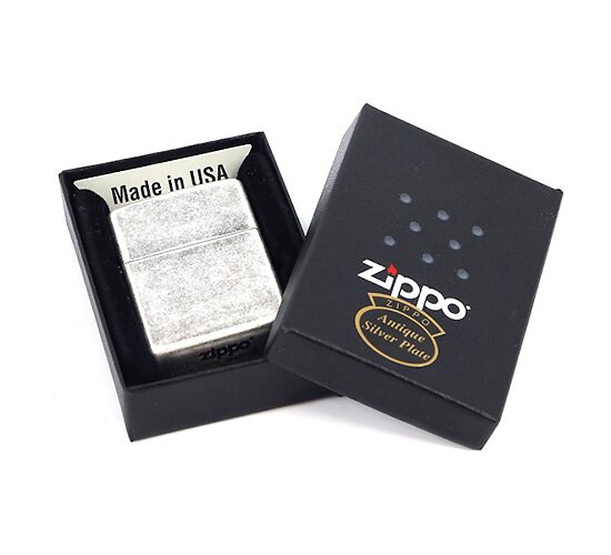 Doosje met de Antique silver van Zippo