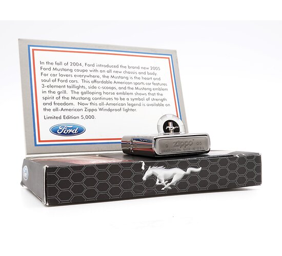 Orgineel doosje ford mustang zippo 2005