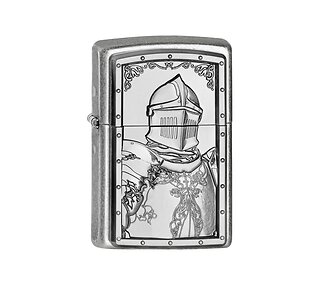 Zippo A Knight‘s Tale chrome zilveren aansteker met antieke afwerking en gegraveerde middeleeuwse ridder