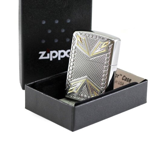 Doosje met de Dagger  van Zippo