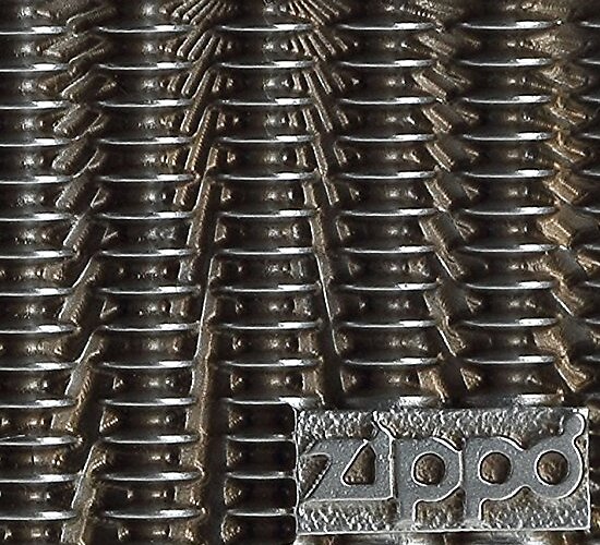 Zippo Braided Design met een gevlochten design emblem