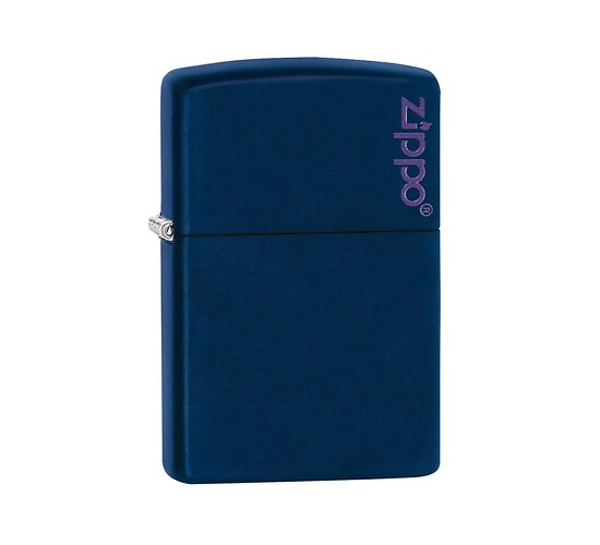 Zippo Navy matte aansteker in donkerblauw met klassiek Zippo logo print, matte afwerking