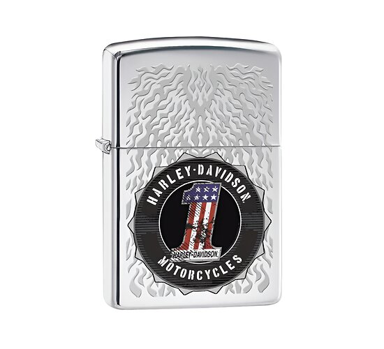 Zippo aansteker met gepolijste chrome afwerking, lasergegraveerde vlammen patroon en Harley Davidson Nr.1 logo met Amerikaanse vlagprint