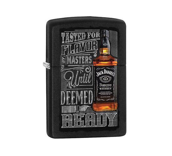 Zippo Ready Zwart Jack Daniel's aansteker met matte afwerking en amberkleurige flesprint en tekst 'Tasted for flavor by masters until deemed ready'