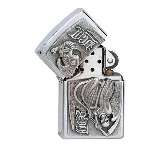 Het balans tussen leven en dood Zippo