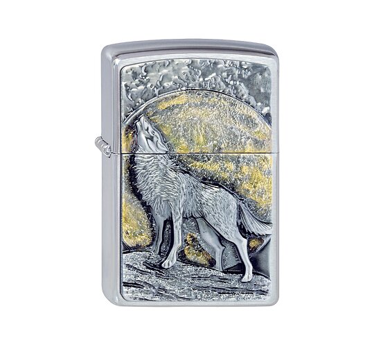 Zippo Moonlight Wolf aansteker in chrome met geborstelde afwerking en reliëf embleem van wolf en gouden maan