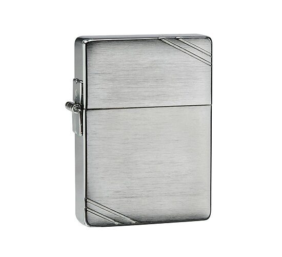 Zippo Replica 1935 Slashes aansteker in chromekleur met geborstelde afwerking en gravure van schuine lijnen in hoeken