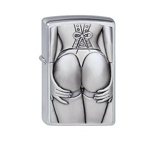 Zippo Stocking Girl emblem Regular met geborstelde chroom afwerking en gedetailleerd reliëf van vrouw in kousen