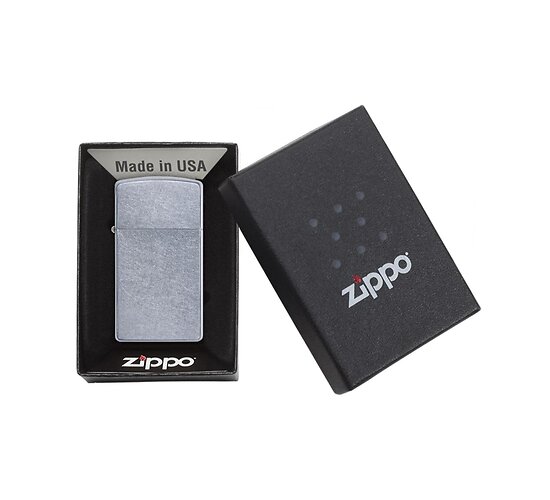 Doosje met de Street chrome (slim) van Zippo