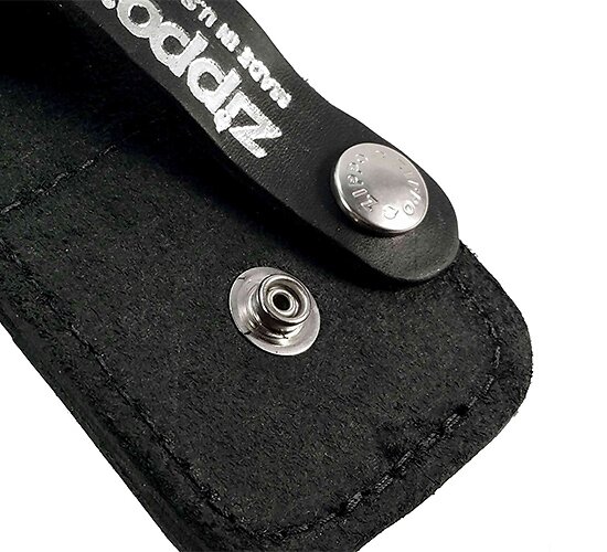 Harley Davidson® logo silver tone pouch van zippo