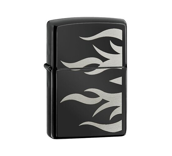 Zippo Tattoo Flame aansteker in ebony kleur met lasergegraveerd vlammenpatroon en gepolijste afwerking