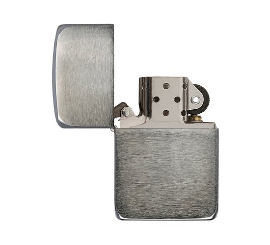Zippo replica met black ice afwerking uit 1941 collectie