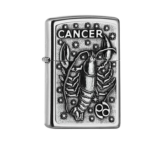 Zippo Zodiac Cancer aansteker chromen behuizing met street chrome afwerking en kreeft reliëf embleem
