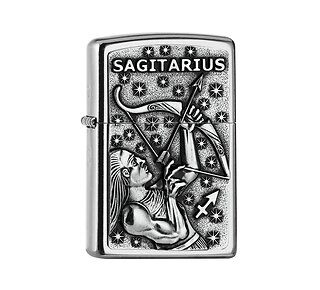 Zippo Zodiac Sagittarius regular aansteker met street chrome afwerking en embleem boogschutter motief